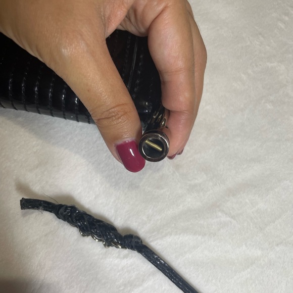 Chloe Heloise Black Patent Wallet 🖤 - Picture 4 of 16